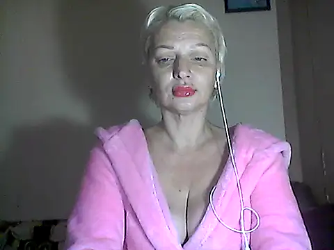 MaryJane441 online show from 11-18-25, 09:03