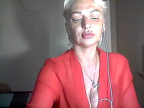 Snapshot of MaryJane441 chatting on 06-10-26, 10:52 MaryJane441 online show from 06-10-26, 10:52