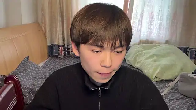 Snapshot of xiaottt1918 chatting on 01-06-25, 07:52 xiaottt1918 online show from 01-06-25, 07:52