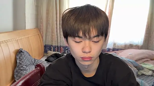 Snapshot of xiaottt1918 chatting on 01-13-25, 05:23 xiaottt1918 online show from 01-13-25, 05:23