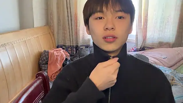 Snapshot of xiaottt1918 chatting on 01-15-25, 06:01 xiaottt1918 online show from 01-15-25, 06:01