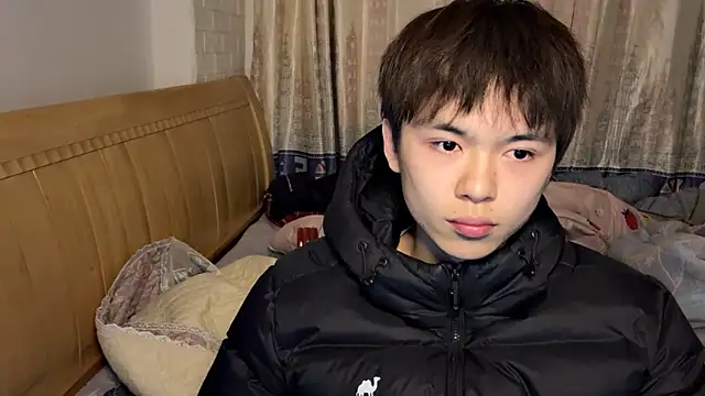 Snapshot of xiaottt1918 chatting on 01-22-25, 12:17 xiaottt1918 online show from 01-22-25, 12:17