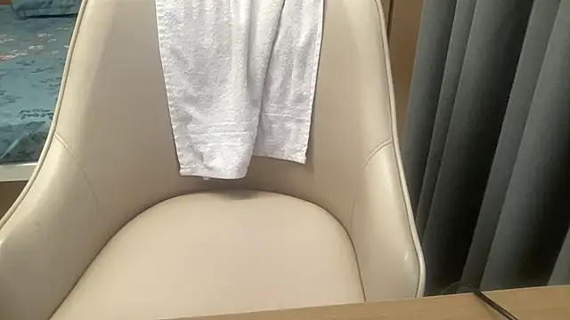 Snapshot of sassypooja chatting on 06-06-26, 05:01 sassypooja online show from 06-06-26, 05:01