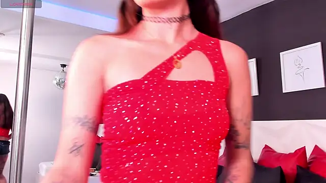 Snapshot of scarlet_castro chatting on 02-20-25, 11:42 scarlet castro online show from 02-20-25, 11:42