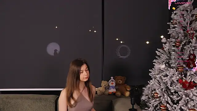 AnnaSiren online show from 01-07-25, 03:35