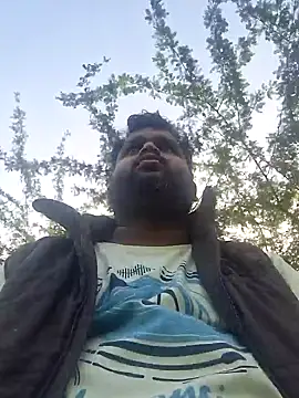 Indianboytelugu online show from 12-28-24, 02:01