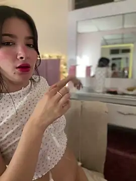 annaharper- online show from 02-02-25, 07:20