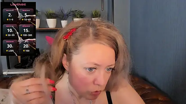 JesiaFoxi online show from 07-03-26, 12:33
