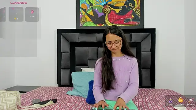 tatiana valencia online show from 01-04-25, 12:59