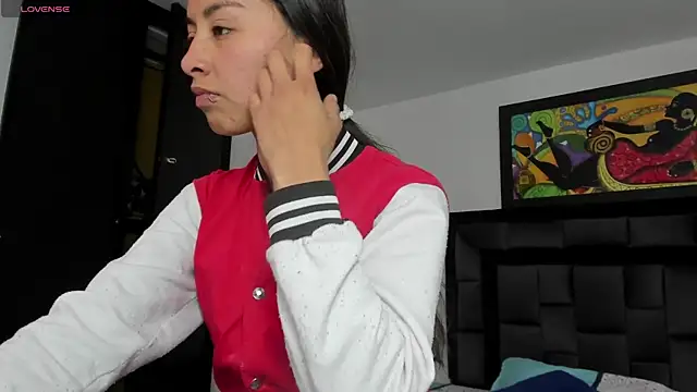 tatiana valencia online show from 02-09-25, 01:03