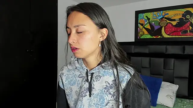 tatiana valencia online show from 02-28-25, 12:31