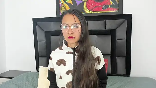 tatiana valencia online show from 03-19-25, 12:01