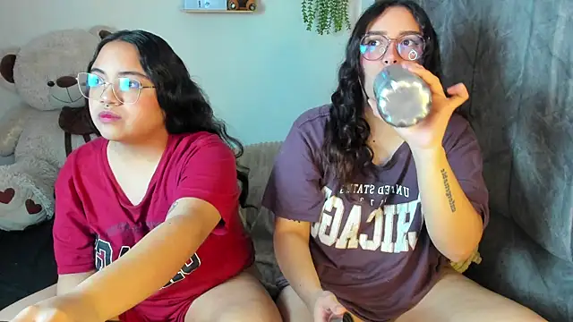 maddie-and-chelsea- online show from 01-09-26, 03:59