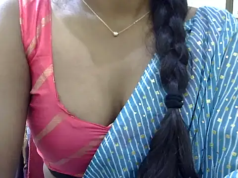 Snapshot of purple_69 chatting on 02-09-25, 12:30 purple 69 online show from 02-09-25, 12:30