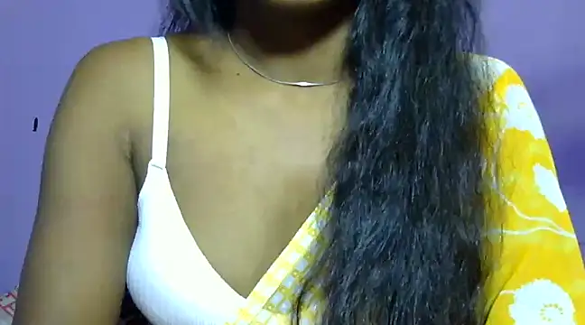 Snapshot of purple_69 chatting on 03-07-25, 12:01 purple 69 online show from 03-07-25, 12:01