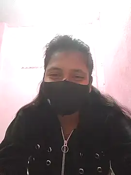 hotdesibb30 online show from 12-18-24, 11:24