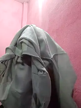 hotdesibb30 online show from 12-29-24, 07:28