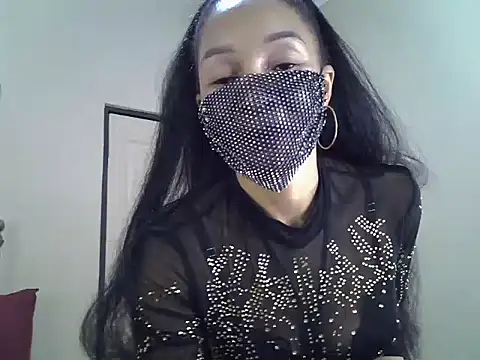 niccki3 online show from 02-12-25, 04:22