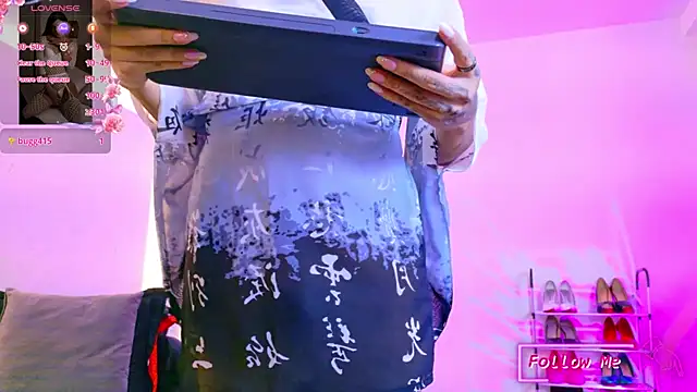 CampbelGinger online show from 10-28-25, 01:53