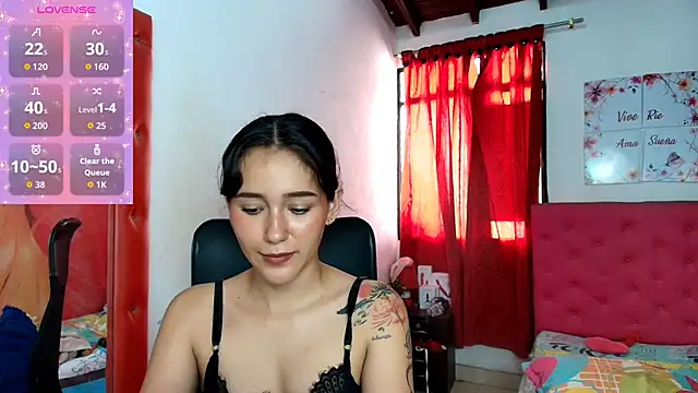 miley blue  online show from 10-30-25, 07:36