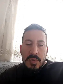Snapshot of Karizmatikman chatting on 03-14-26, 02:33 Karizmatikman online show from 03-14-26, 02:33