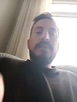 Snapshot of Karizmatikman chatting on 03-20-26, 10:20 Karizmatikman online show from 03-20-26, 10:20