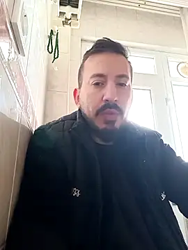 Snapshot of Karizmatikman chatting on 03-21-26, 08:52 Karizmatikman online show from 03-21-26, 08:52