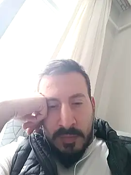 Snapshot of Karizmatikman chatting on 03-22-26, 02:42 Karizmatikman online show from 03-22-26, 02:42