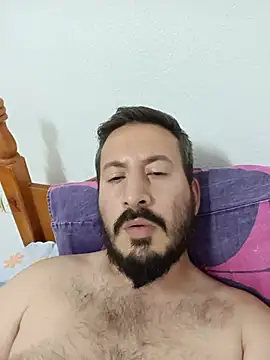 Snapshot of Karizmatikman chatting on 08-07-26, 11:07 Karizmatikman online show from 08-07-26, 11:07
