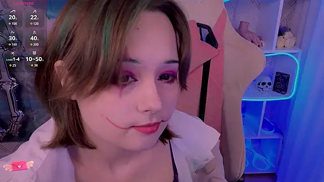 Mary uw online show from 11-01-25, 03:08