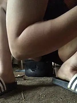 Snapshot of Lona_Lina chatting on 01-12-25, 10:23 Lona Lina online show from 01-12-25, 10:23