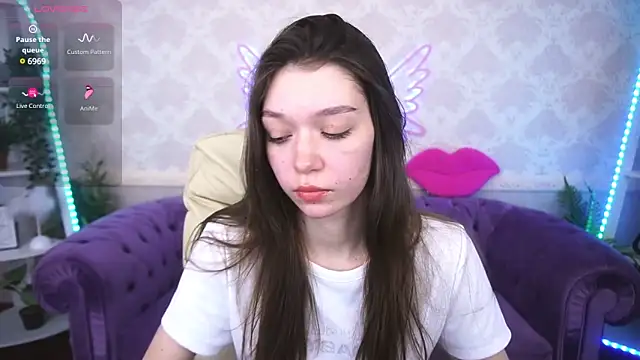 Cherry Wipe online show from 03-10-25, 01:43