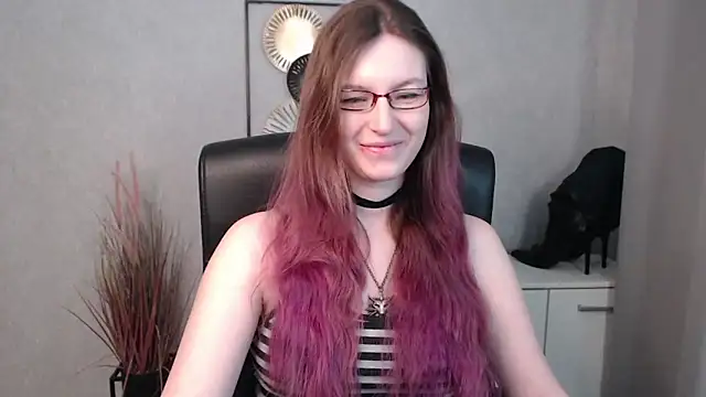 emmaxDelight online show from 03-22-25, 07:36