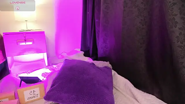 Mia ross16 online show from 01-29-25, 07:11