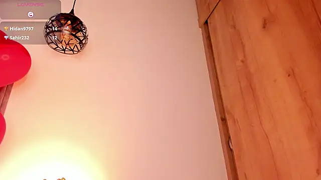Mia ross16 online show from 02-15-25, 01:42