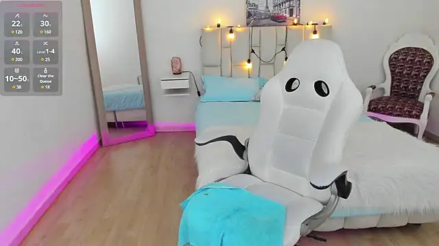 zoe turnner 18 online show from 02-12-25, 11:29