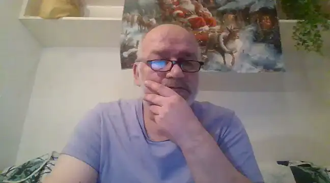 Snapshot of Belko7 chatting on 01-04-25, 03:28 Belko7 online show from 01-04-25, 03:28