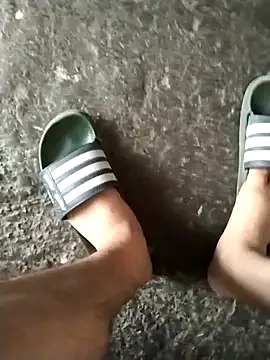 Snapshot of Gasparin32 chatting on 03-05-25, 06:23 Gasparin32 online show from 03-05-25, 06:23