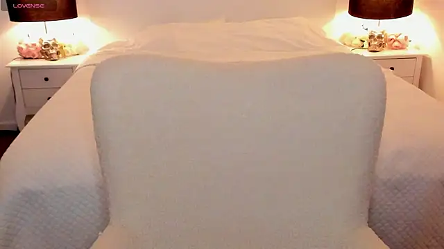 NatalyThorn88 online show from 02-10-25, 07:49