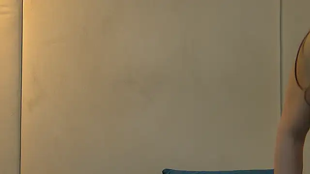 Snapshot of NattyDevon chatting on 01-21-25, 04:58 NattyDevon online show from 01-21-25, 04:58