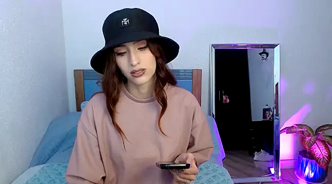 gabykovalenko14 online show from 02-18-25, 03:21