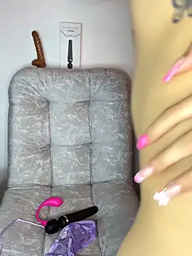  Luuna online show from 11-13-25, 03:55