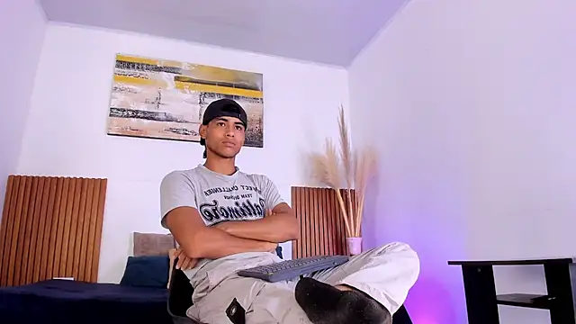 zander 2120 online show from 11-18-25, 02:32