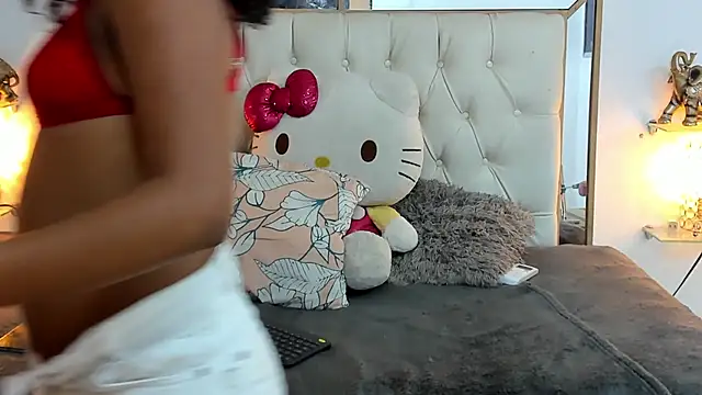 Snapshot of camila_sex_latina chatting on 12-27-24, 05:31 camila sex latina online show from 12-27-24, 05:31