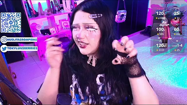 toky doll online show from 03-30-26, 06:25