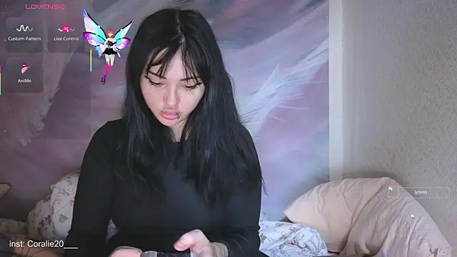 Coralie20  online show from 10-27-25, 11:58