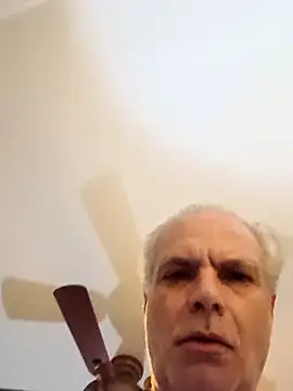 Snapshot of Hand69someguy chatting on 10-09-25, 12:19 Hand69someguy online show from 10-09-25, 12:19