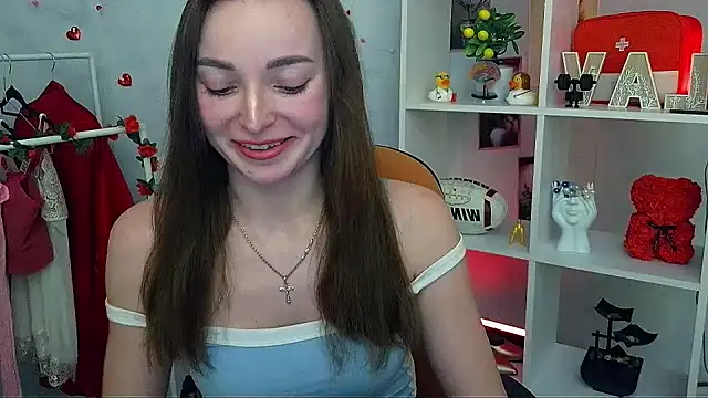  Barbie Kiss  online show from 02-18-26, 05:20