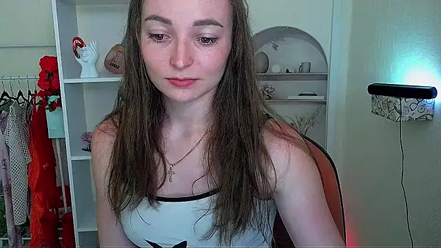 Snapshot of _Barbie_Kiss_ chatting on 06-08-26, 04:29 Barbie Kiss online show from 06-08-26, 04:29
