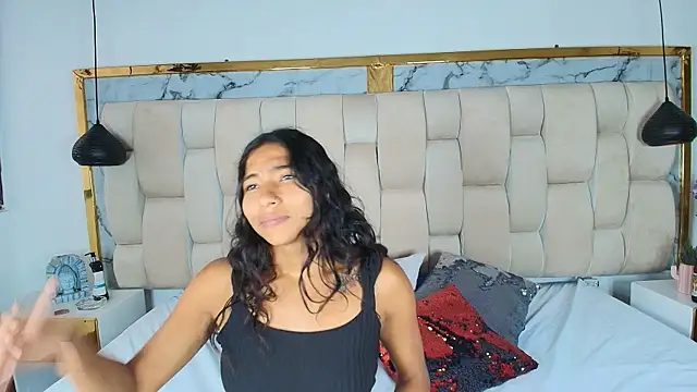 Snapshot of Hanna_lens chatting on 05-10-26, 08:47 Hanna lens online show from 05-10-26, 08:47